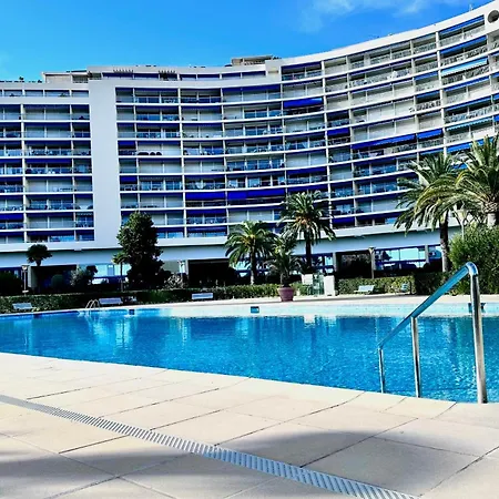 On The Marina With Terrace And Pool *
